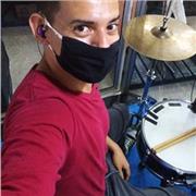 Profesor con métodos auténticos e innovadores con resultados óptimos